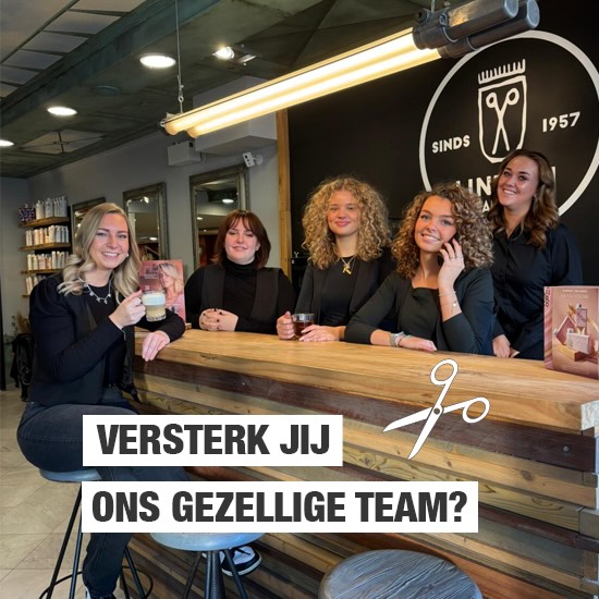 ✂️ Kom jij werken bij Lintsen Kappers?
Al sinds 1957 zetten wij dat stapje extra. Met een hecht team, topmerken en een modern ingerichte salon zorgen we elke dag voor blije klanten (gemiddeld 9,3 ⭐️).

We zoeken versterking:
👩‍🎓 Junior Stylist (BBL/BOL – 1e/2e/3e jaar)
	•	Leren in de praktijk, meedraaien in de salon
	•	Begeleiding door ervaren collega’s
	•	Trainingen in de salon

💇‍♀️ Haarstylist (Allround)
	•	Zelfstandig knippen, kleuren, stylen
	•	Min. 23 uur beschikbaar
	•	Doorgroeien + opleidingen + goede (sec.) arbeidsvoorwaarden

Bij Lintsen Kappers heerst een hecht familiegevoel en er zijn geen koopavonden. Lintsen Kappers is gesloten op zondag & maandag.

☕ Liever eerst kennismaken? Loop binnen voor een kop koffie! Bekijk de vacatures via de link in de bio.

📩 info@lintsenkappers.nl | 📍 Van Nesstraat 33

#vacature #kappersvacature #haarstylist #juniorstylist #alphenaandenrijn